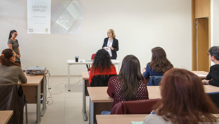 Comienzan las actividades del programa Objetivo: Empleo, que imparte el Servicio de Psicología Aplicada