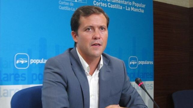 El PP advierte que con la actual situación de ejecución presupuestaria, no se podrán garantizar las nominas de los profesionales sanitarios