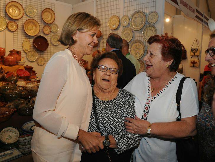 Cospedal : La parálisis del Gobierno de PSOE y Podemos está propiciando que las empresas se vayan de nuestra tierra