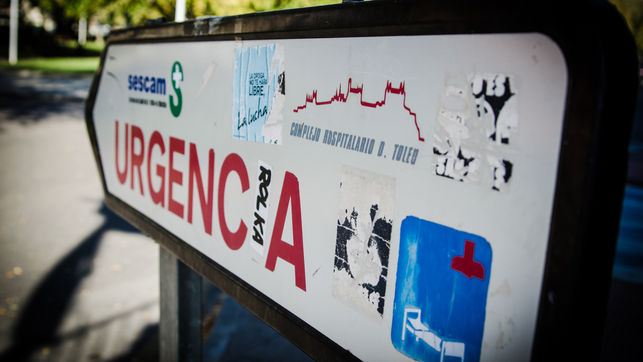 ¿Cómo es posible que cuatro meses después de aprobar un presupuesto no haya dinero para contratar profesionales de Sanidad?