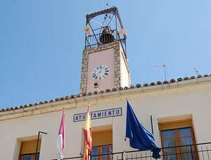 Pareja aprueba la creación de plazas de aparcamiento de vehículos para personas con movilidad reducida