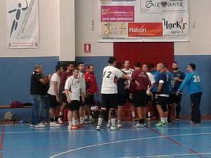 Tras ganar al BM Ciuda Imperial, el Avangreen Bm Azuqueca se coloca como primer lider de la competición