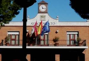 El Grupo Popular tiene serias dudas sobre las contrataciones que hacen los socialistas desde el Ayuntamiento de Azuqueca