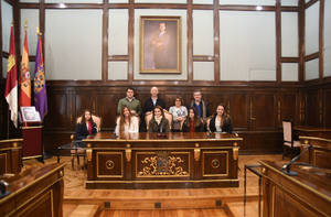 Alumnas de la EFA de Humanes visitan el Palacio Provincial