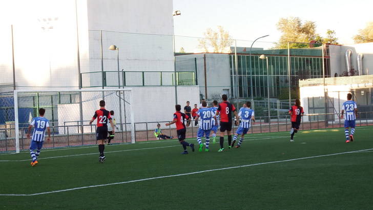 El Santa Cruz impone su Catenaccio frente al Hogar A.Acai-Motor
