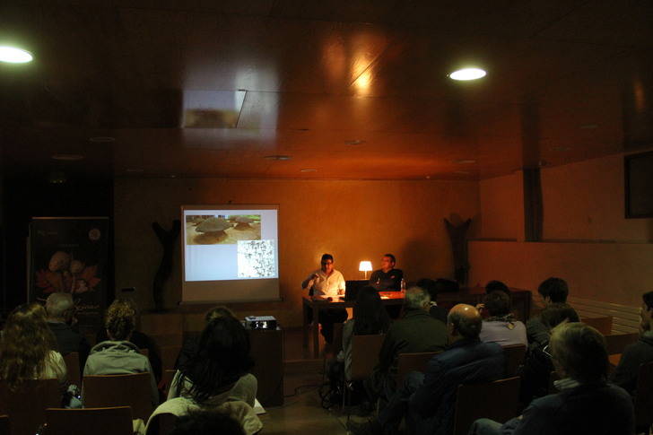 Las Jornadas Micológicas repasan la historia de la relación entre setas y seres humanos en Sigüenza
