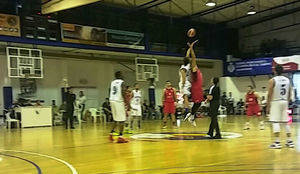 El Isover Basket Azuqueca sin opciones ante el Naútico de Tenerife