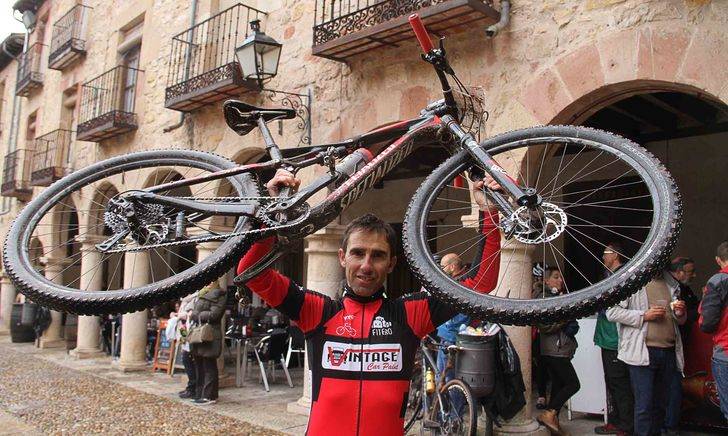 Alberto Báncora, vence en una épica V Escarcha Xtreme de Sigüenza