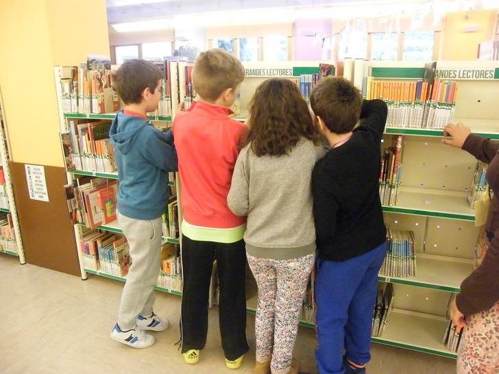 Cerca de 2.000 escolares pasarán a lo largo del curso por la Biblioteca pública dentro del programa de visitas concertadas