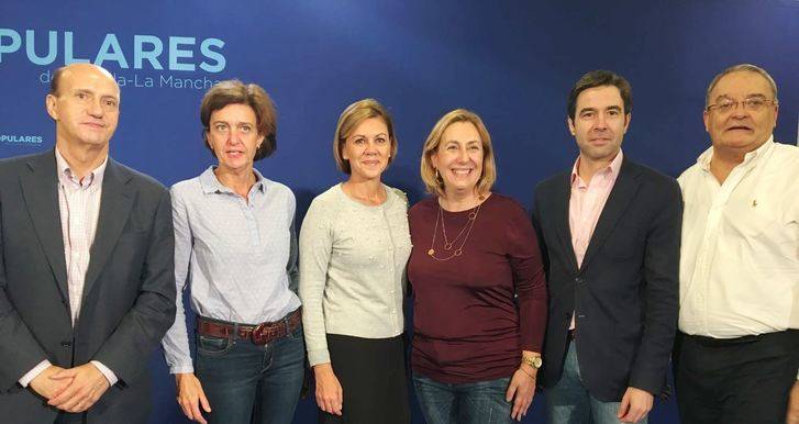 Cospedal: España quiere certidumbre, un Gobierno serio y responsable y un futuro para sus familias