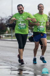 Más de 300 personas desafían a la lluvia para concienciar sobre la donación de médula en Guadalajara