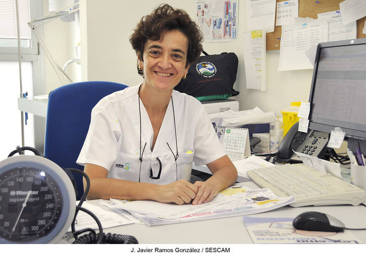 Una enfermera del Consultorio de Alovera, Cum Laude en Enfermería por un trabajo sobre formación en Seguridad del Paciente