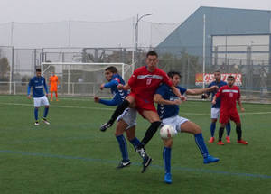 El C.D. Yunquera pierde la imbatibilidad ante la Academia Albiceleste (0-2)