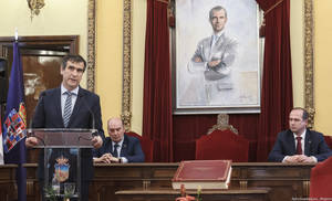 Román: “La Constitución se escribió con un lenguaje moderado, de concordia y conciliación. Sigamos escribiendo con él la historia de España”
