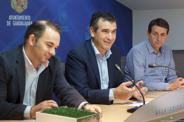 El Ayuntamiento de Guadalajara construirá un nuevo campo de fútbol 11 y tres de fútbol 7 en la Fuente de la Niña