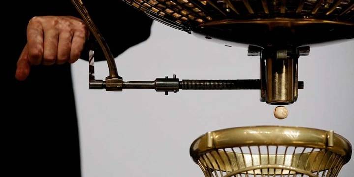 El Segundo Premio (4.536) y un Quinto (19.152) caen en el Supersol de Guadalajara