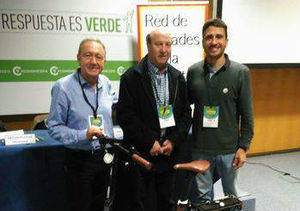 Juan Antonio Ruiz, edil aloverano, participa en la Asamblea General de Ciudades por la Bicicleta