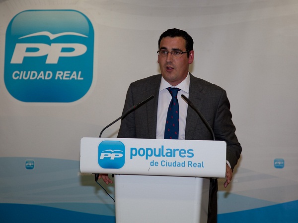 El vicepresidente de la FEMP-CLM reclama a Page que pague a los ayuntamientos los 120 millones que les debe de este año