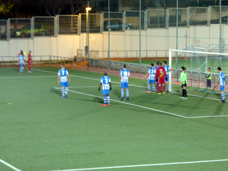 El C.D.Yunquera encuentra de nuevo la senda del triunfo frente al Hogar Alcarreño y se lleva los tres puntos del Jerónimo de la Morena (1-2)