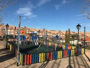 Sombra para el parque de la Ermita de la Soledad de Quer