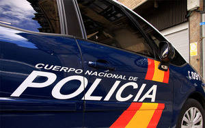 Detenidos tres vecinos de Guadalajara por vender drogas cerca de un colegio