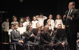 Soberbio Concierto de San Blas, con la Banda y la Coral de Azuqueca, y el Coro Infantil de Cabanillas