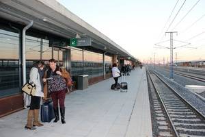 Yebes quiere que la estación de AVE de Guadalajara tenga los mismos servicios que otras capitales