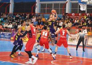 Injusta y dolorosa derrota del Isover Basket Azuqueca frente al Quintanar