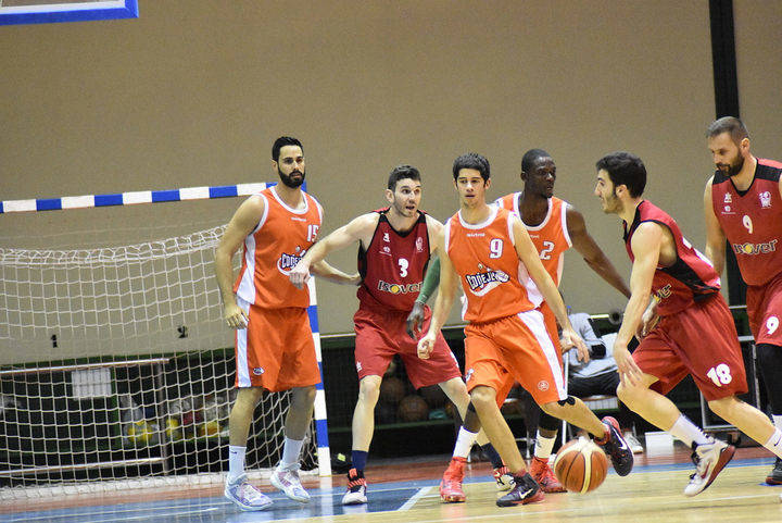 Difícil salida del Isover Basket Azuqueca hasta tierras insulares