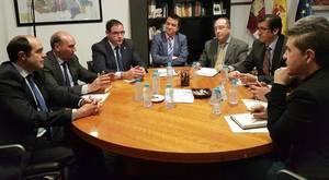 Latre resalta la importante inversión económica que va a destinar la Diputación en arreglar los caminos rurales