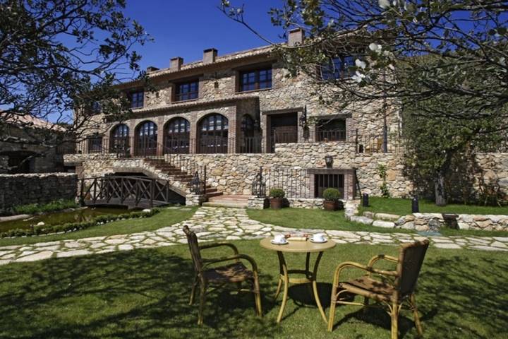 El Hotel Rural Los Ánades, en Abánades, gana el premio al mejor hotel para Ruralka