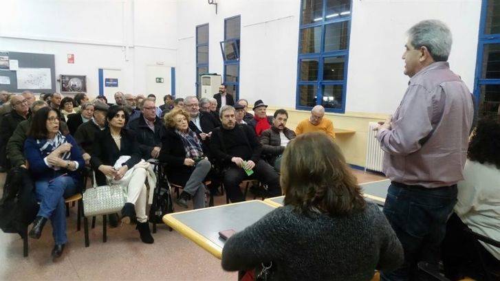 El PSOE de Guadalajara dividido : Daniel Jiménez con Pedro Sánchez y Pablo Bellido con la Gestora