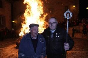 La llama de San Vicente ilumina el corazón de la ciudad de Sigüenza