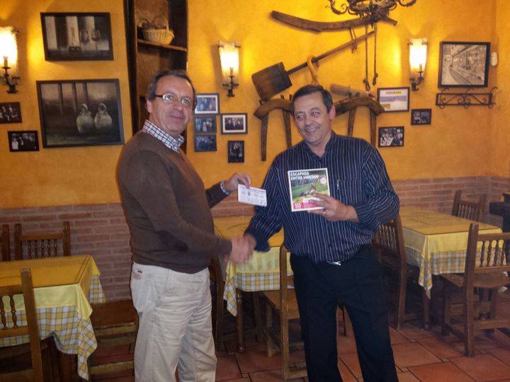 Gregorio Peiró Viana, ganador del premio del I Trofeo de Navidad de Fútbol del Hogar Alcarreño