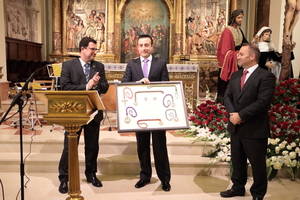 El periodista alcarreño de Cope, Antonio Herraiz pregona la Semana Santa de Guadalajara : 