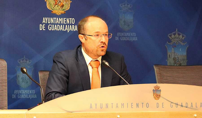 Ciudadanos advierte que el Ayuntamiento de Guadalajara debe replantear sus políticas si quiere contar con su apoyo