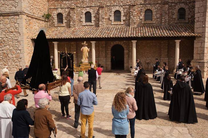 Solemne, sonora y concurrida Semana Santa en Fuentenovilla