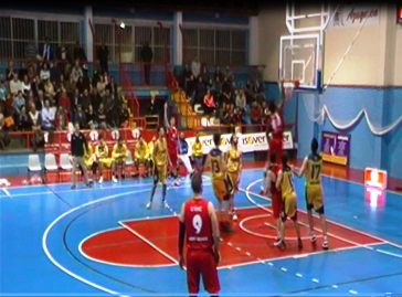 El Isover Basket Azuqueca tuvo que tirar de casta para ganar al líder