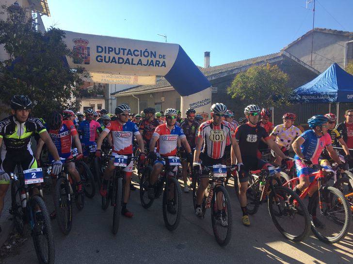 Gárgoles de Arriba inicia el Circuito MTB Diputación de Guadalajara, con 380 participantes