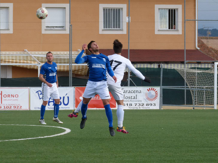 Los azulones del C.D.Yunquera consiguen tres puntos de oro frente al Spt. Cabanillas (1-0)