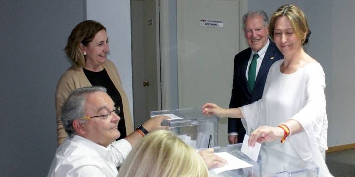 Ana Guarinos recibe el apoyo del 98,62% de los votos de los afiliados del PP de Guadalajara