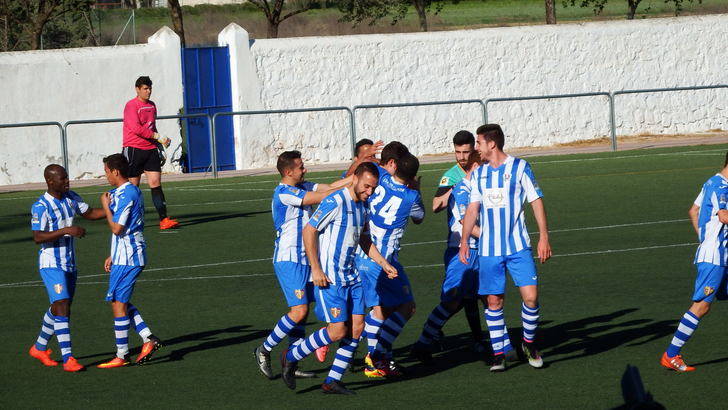 Victoria del Hogar, 0-2, en la 'finalísima' de Almoradiel