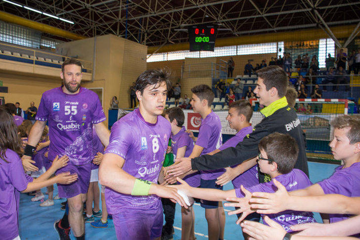 Quabit Guadalajara plantó cara al Puente Genil