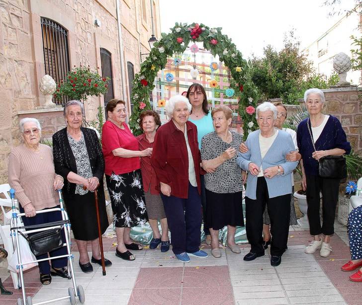 Llegan los Arcos de San Juan, original y ancestral celebración seguntina de la llegada del verano
