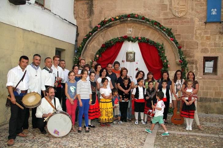 Llegan los Arcos de San Juan, original y ancestral celebración seguntina de la llegada del verano 
