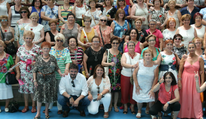 La consejera de Fomento Agustina García celebra los 25 años de la Asociación de Mujeres de Marchamalo