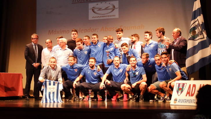 El Hogar Alcarreño celebró su Gala Fin de Temporada