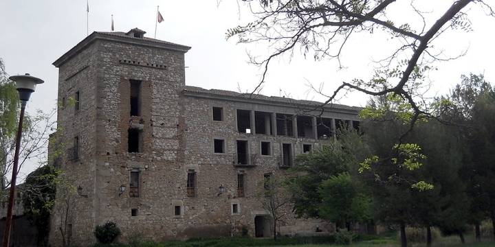 SE VENDE : Monasterio de Sopetrán, ubicado en la Cuenca de Henares, junto al Río Badiel, a unos 45 minutos de Madrid