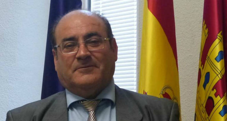 La Diputación de Guadalajara argumenta que sus coches tienen 354.000 kilómetros y les dejan 