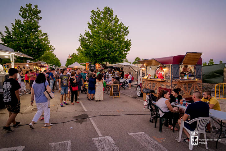 Valdeluz se sumerge en las fiestas de julio a ritmo de rap con el pregón de la Peña Los Hijos de Krypton